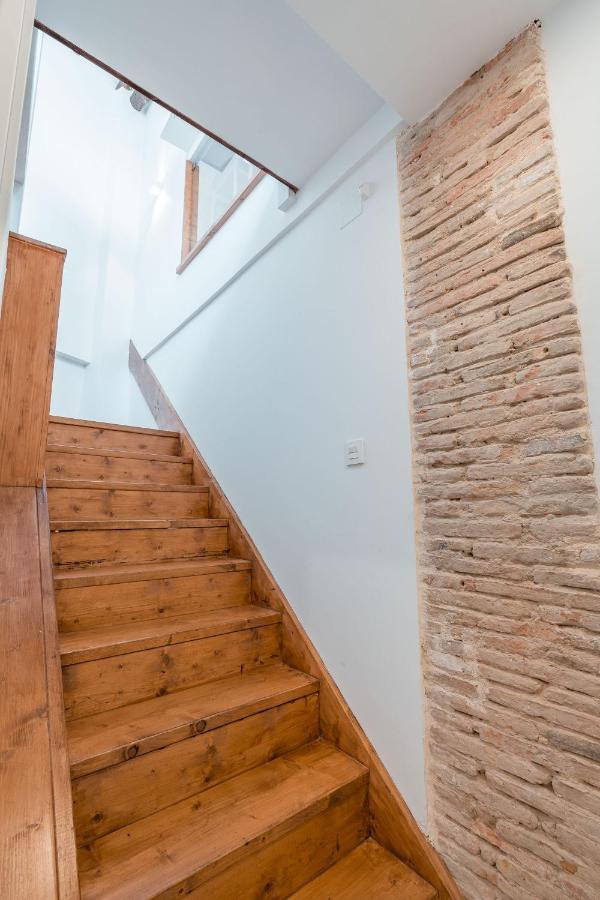 Qh Eme Suites Granada Exterior photo